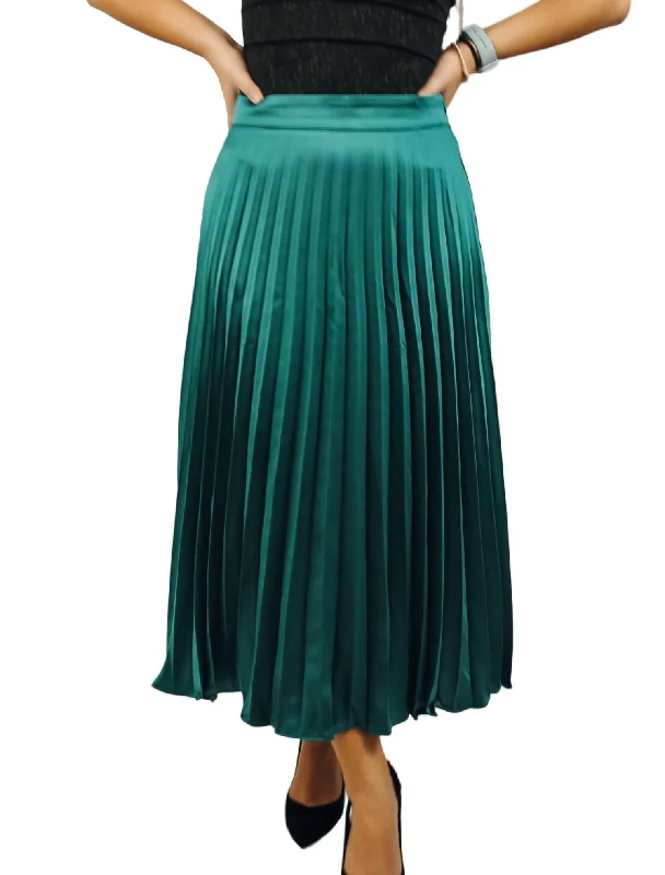 Pleated Midi Skirt In Emerald Green