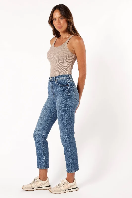 Lea High Rise Classic Straight Jean - Medium Denim