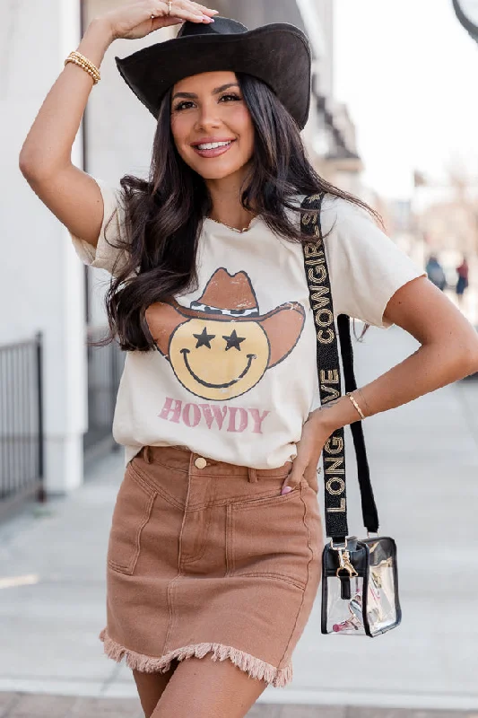 Howdy Smiley Face Soft Cream Graphic Tee