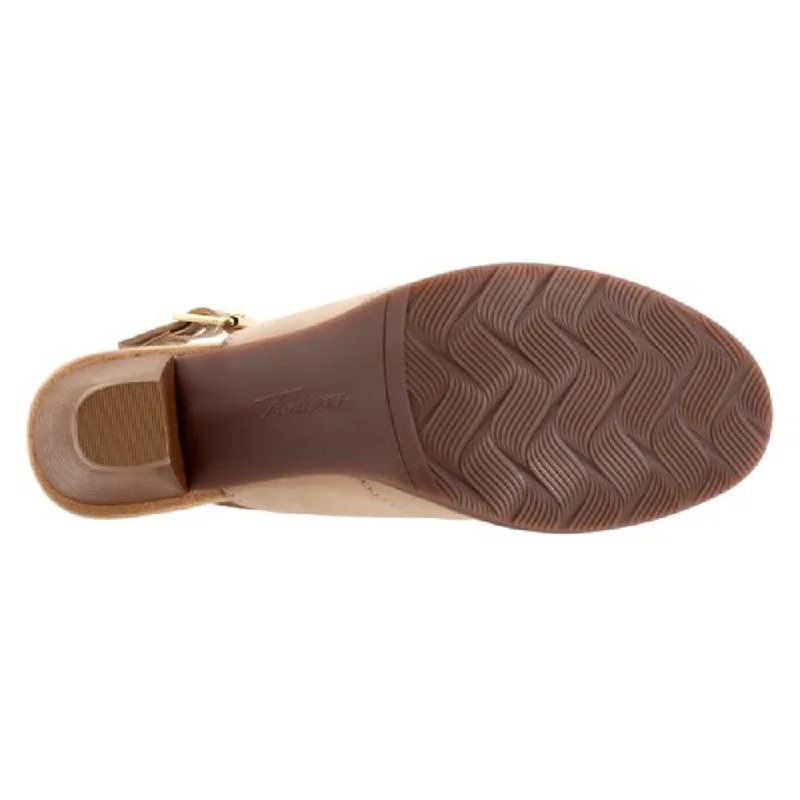 Trotters Mavis Sand Nubuck Sandal (Women's)