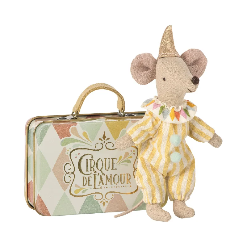 Delightful and enchanting plush friendsMaileg Clown Mouse in Suitcase