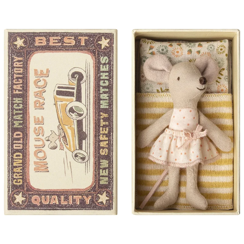 Playful and cheerful stuffed creaturesMaileg Little Sister Mouse In Box