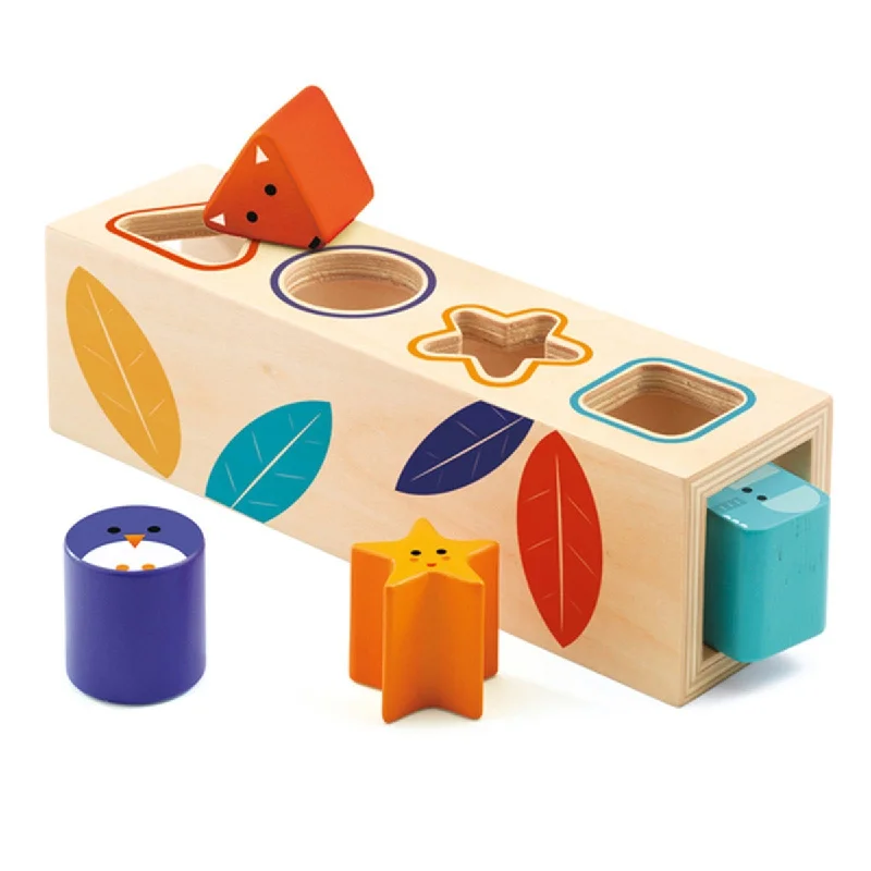 imaginative wooden toys                  Djeco boita basic shape sorter