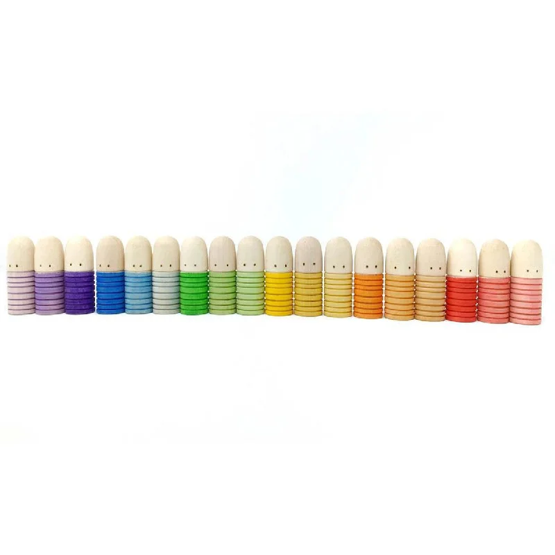 beautiful and detailed wooden toys that inspire creativity                   Grapat brots 18 pcs