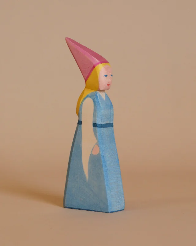 durable wooden toys                  Ostheimer Daughter of the Castle