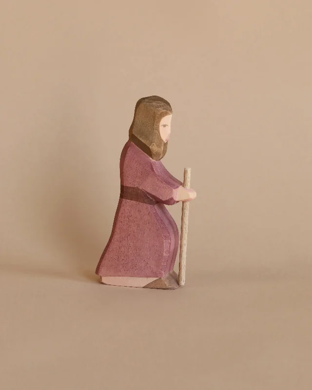 age-appropriate wooden toys                   Ostheimer Joseph - Standing