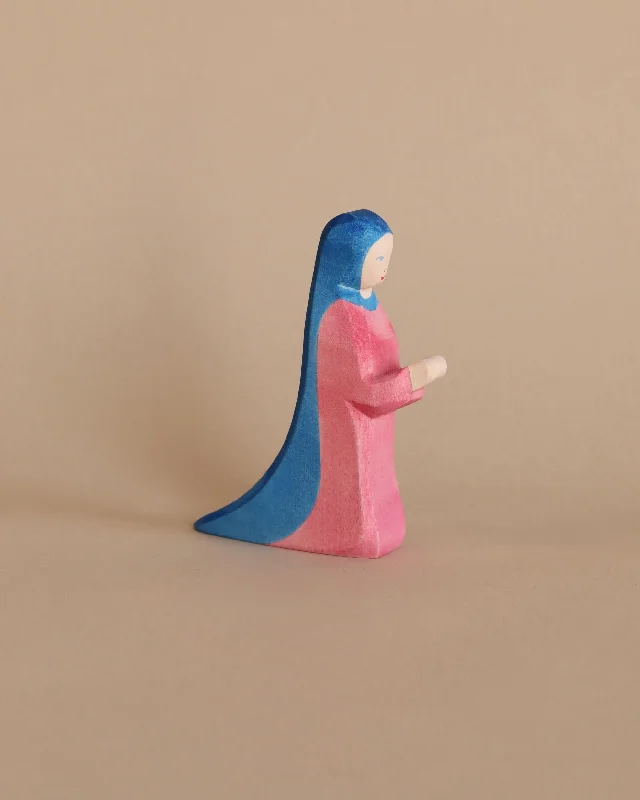 eco-friendly wooden toys                   Ostheimer Mary - Standing