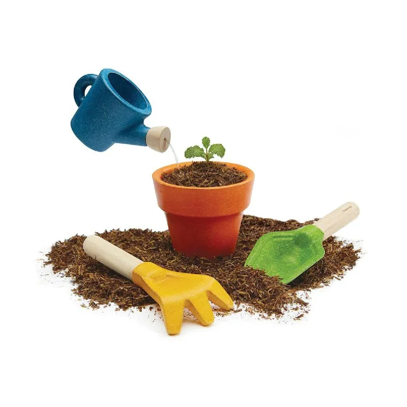 functional wooden toys               Plan Toys gardening set