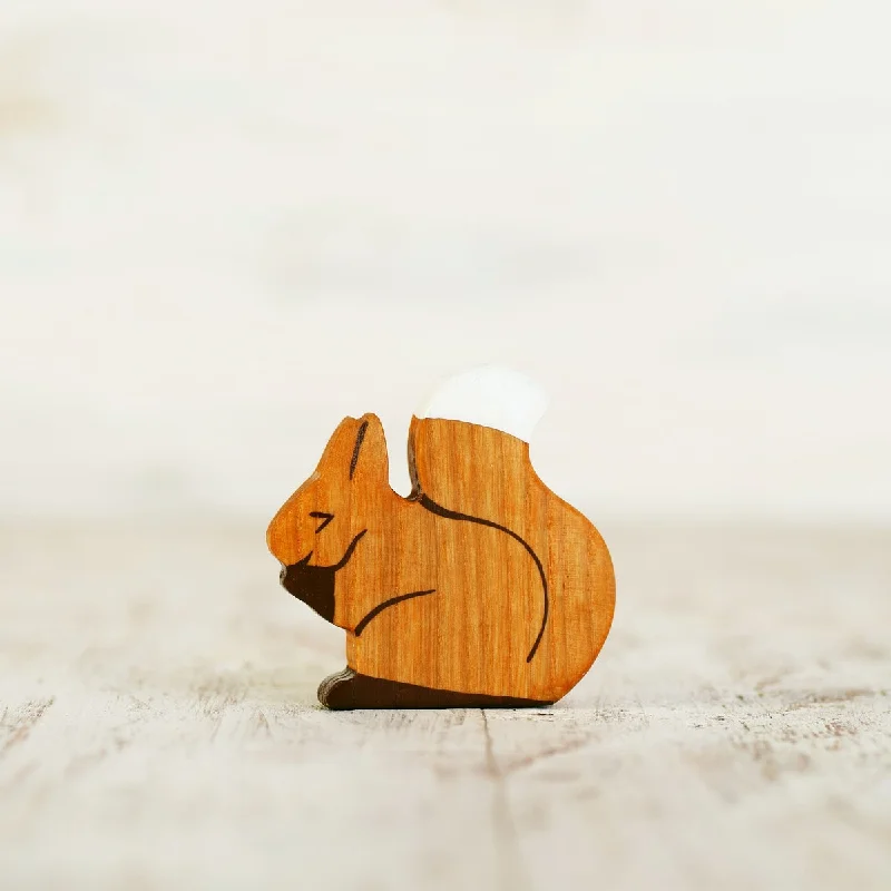 sturdy construction wooden toys                   Wooden Caterpillar squirrel