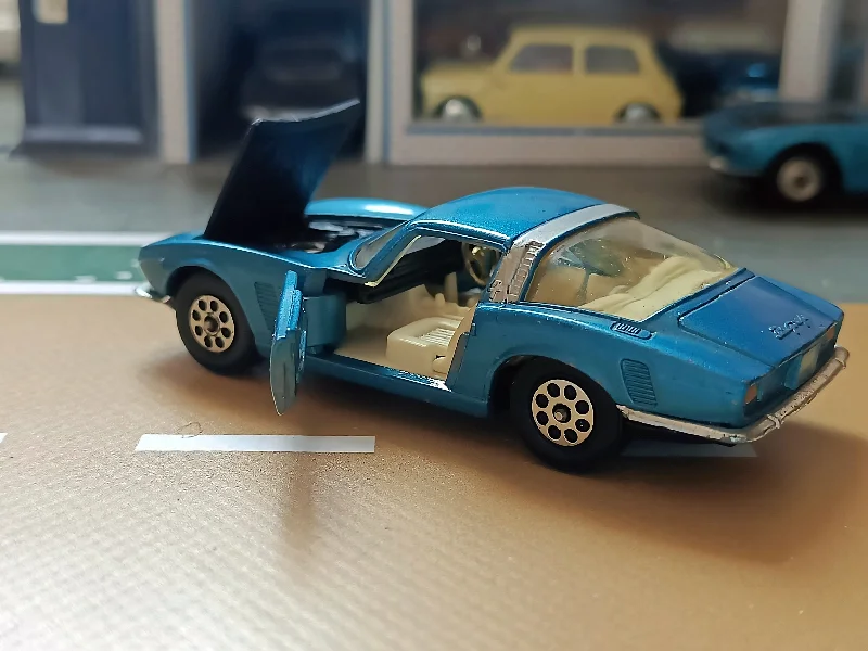 High-quality materials toys 301 Iso Grifo 7 Litre