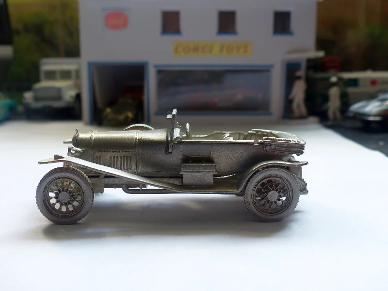Playful toys 9001 Bentley 1927 3 Litre Rare Pewter Edition