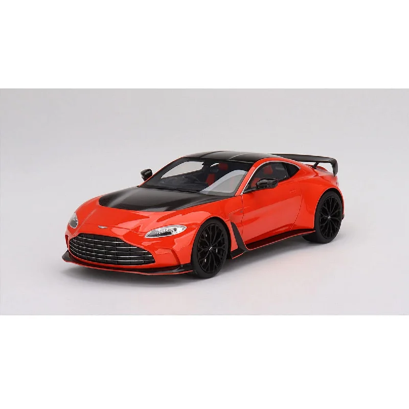 Durable toysAston Martin V12 Vantage Scorpus Red - 1:18 Scale Resin Model Car