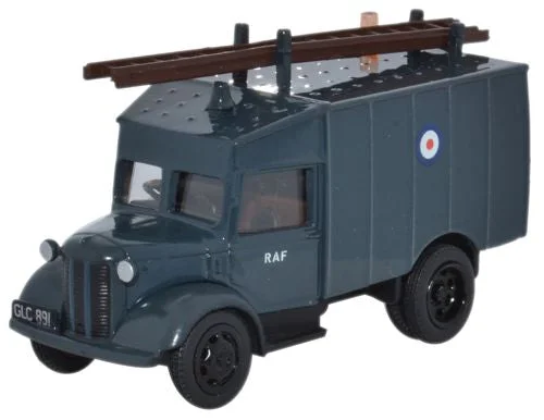 Realistic toy carsOxford Diecast Austin ATV  RAF - 1:76 Scale