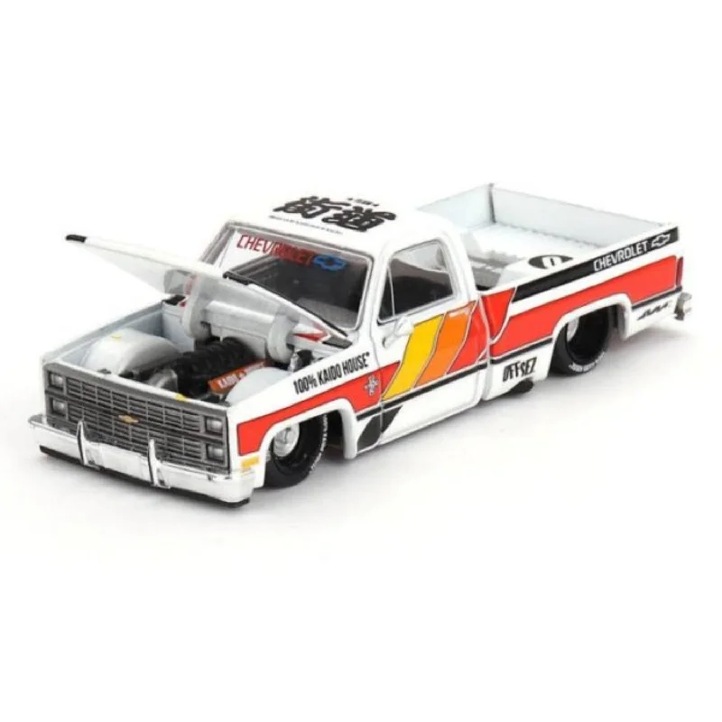 High-quality materials toys Chevrolet Silverado KAIDO WORKS V1 - White - 1:64 Diecast Model Car High-quality materials toys Chevrolet Silverado KAIDO WORKS V1 - White - 1:64 Diecast Model Car
