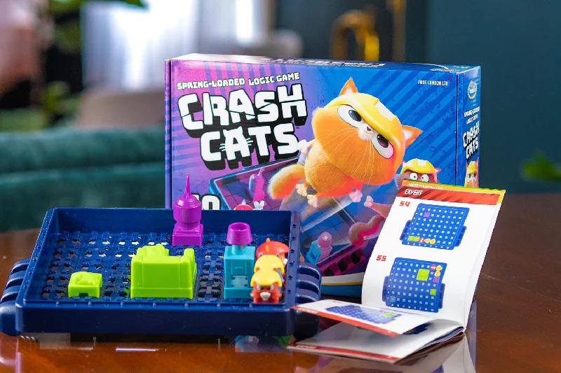 Social games Crash Cats Game
