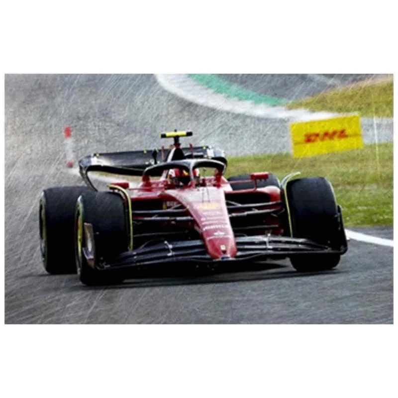Playful toys Ferrari F1-75 No.55 Winner Great Britain GP 2022 - Carlos Sainz Jr. - 1:18 Scale Resin Model Car