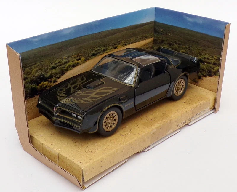 High-quality materials toys Jada 1/32 Scale 31061 - 1977 Pontiac Firebird - Smokey & The Bandit