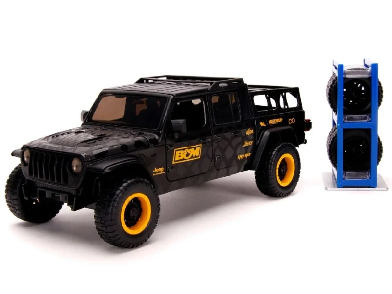 Fun toy carsJust Trucks - 2020 Jeep Gladiator 1:24 Scale
