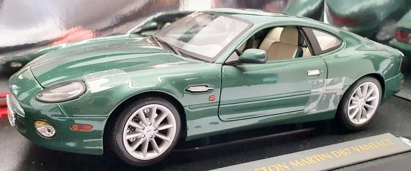 Enthusiastic toysMAISTO 1/18 - 36880 ASTON MARTIN DB7 VANTAGE - A.M GREEN