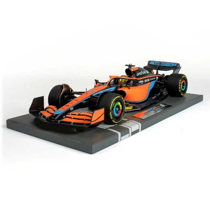 High-quality materials toys MCLAREN F1 TEAM MCL36 - DANIEL RICCIARDO - BAHRAIN GP 2022  - 1:18 Scale Resin Model Car
