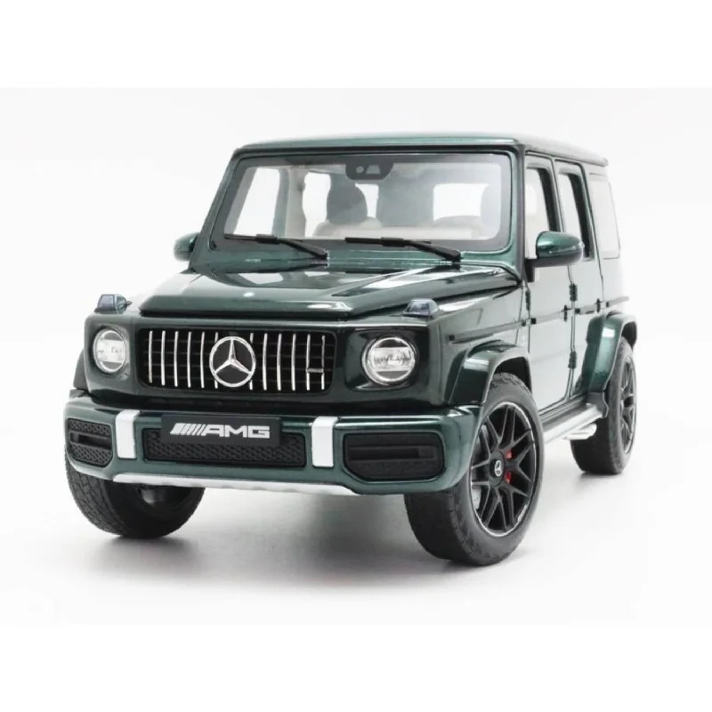 Realistic toy carsMERCEDES-AMG G63 - 2018 - GREEN METALLIC - 1:18 Scale Diecast Model Car