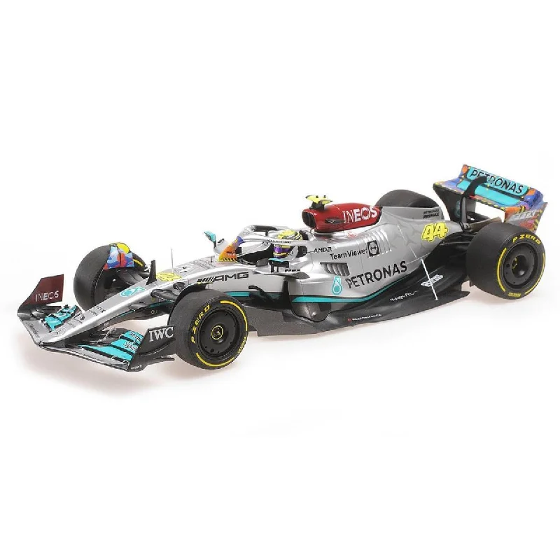 High-quality materials toys MERCEDES-AMG PETRONAS FORMULA ONE TEAM F1 W13 E PERFORMANCE - LEWIS HAMILTON - MIAMI GP 2022 - 1:18 Scale Diecast Model Car