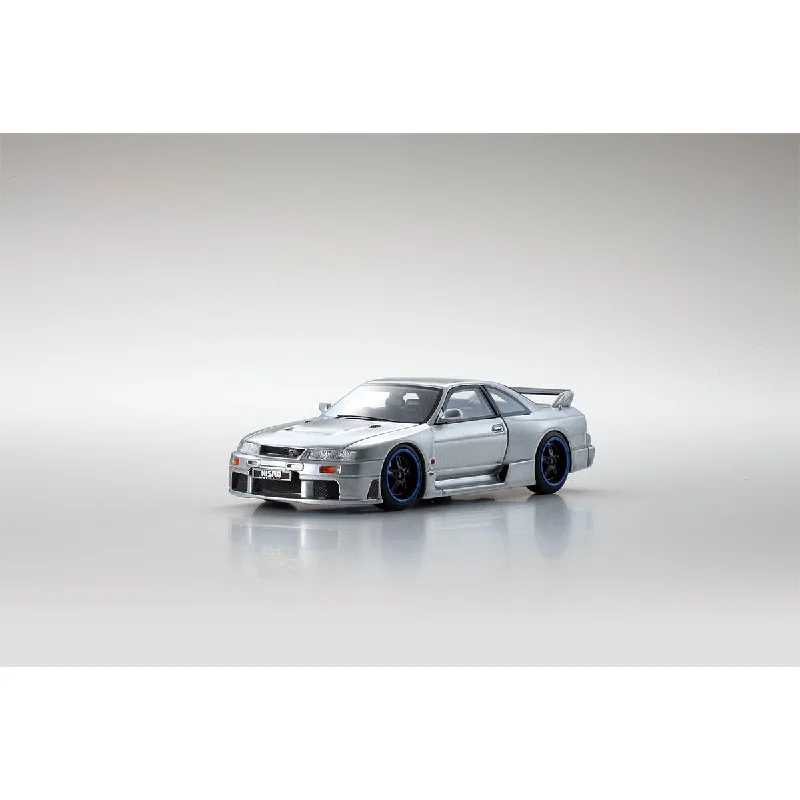High-quality toy cars Nissan NISMO GT-R LM (BCNR33)  (Sliver) - 1:43 Scale Resin Model Car