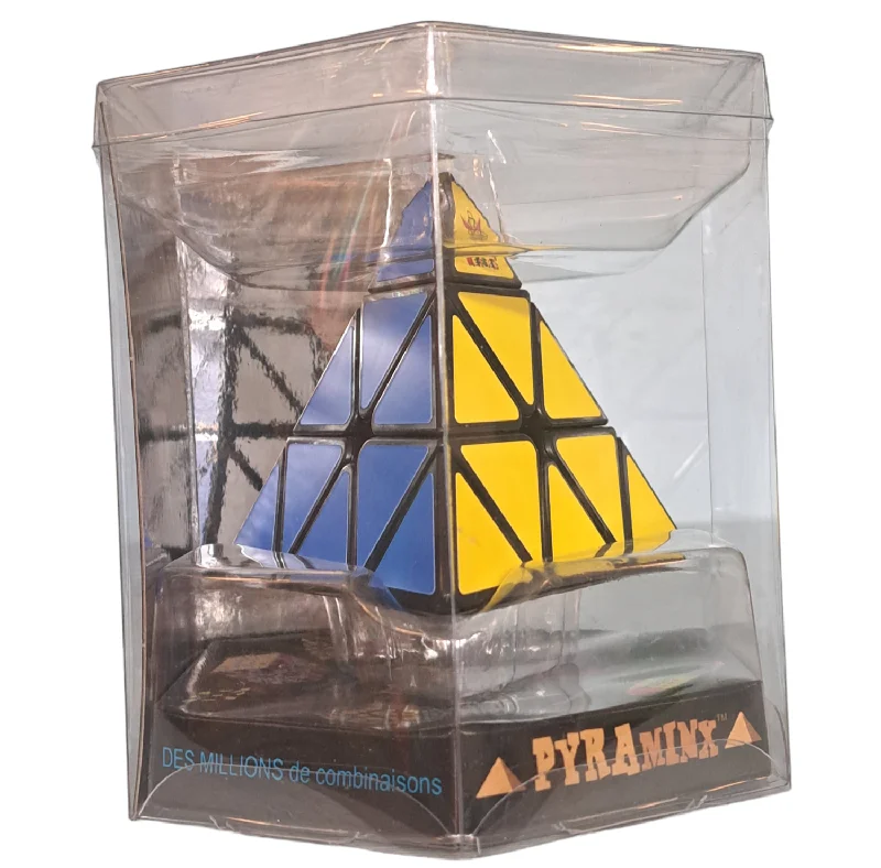 Relaxing games Pyraminx